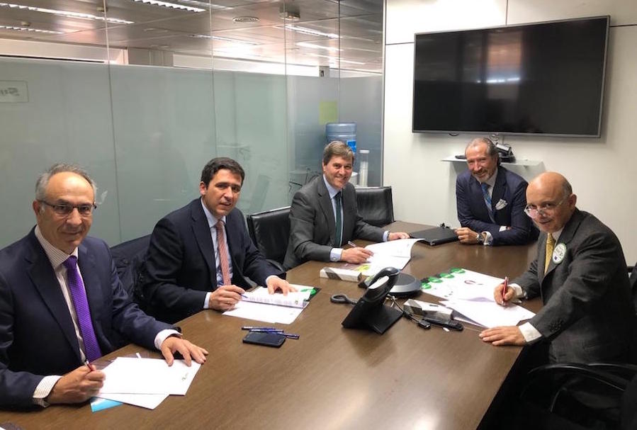 firma-acuerdo-industrializacion-RARx